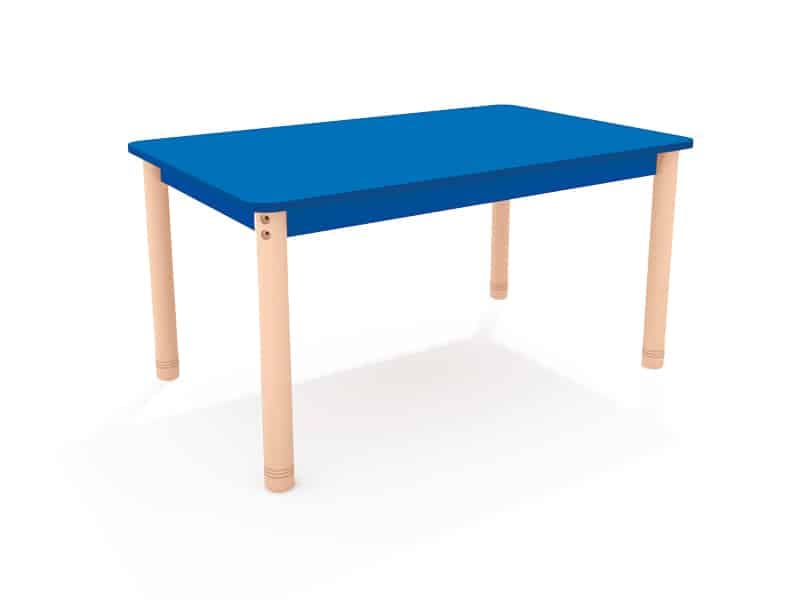 Table en bois rectangulaire classique